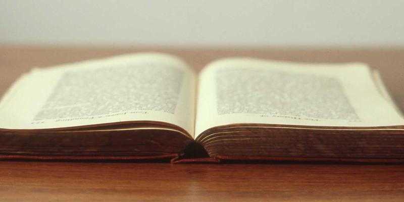 行业信息如何重塑供应链金融：运用管理工具与服务平台，通过市场分析降低信贷风险